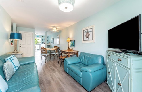 Truman Annex House | A Siesta Bay by AvantStay | Key West Walkable | Gated Community, Shared Pool