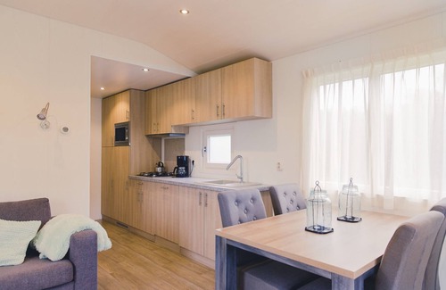 Municipality of Rijssen-Holten House | A simple but cozy cabin with porch!