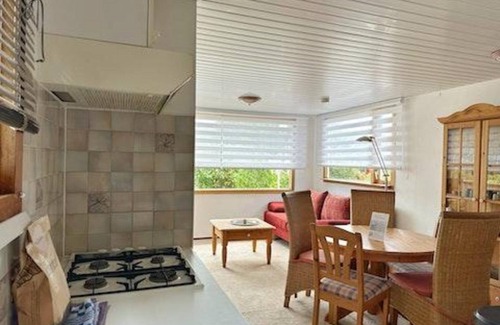 Sint Maarten House | A somewhat older, simple chalet yet fully equipped.