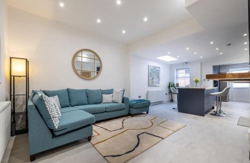Borehamwood House | A spacious and modern 4Bedroom house