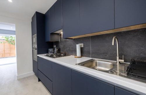 Borehamwood House | A spacious and modern 4Bedroom house