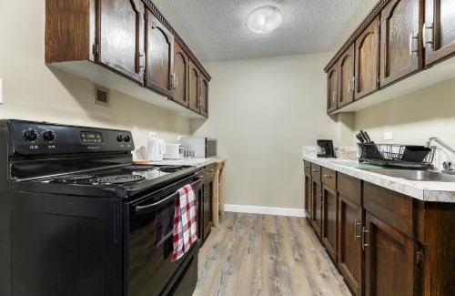 Southwest Calgary Apartment | A Spacious Downtown 1-bed Suite