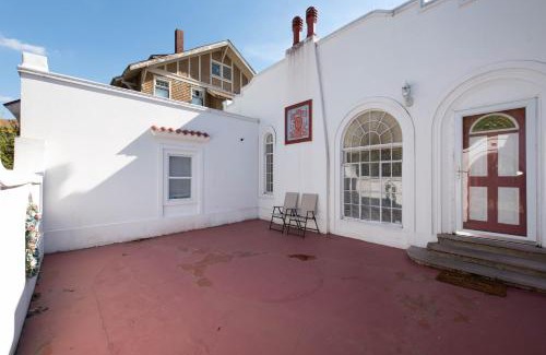 Downtown Little Rock House | A Spanish Castle For Your Living Pleasure