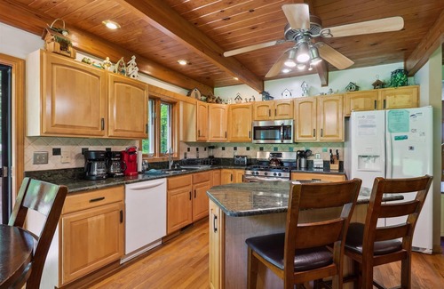 Timberline House | A spectacular space for every season-in winter a real skier's destination!