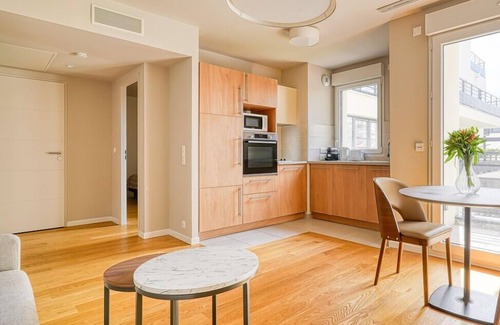 Issy-les-Moulineaux Apartment | A stone’s throw from Paris - The Gracious