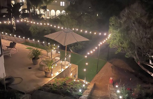 Pacific Palisades Villa | A Stunning California Villa steps to beach, local trails, views & more