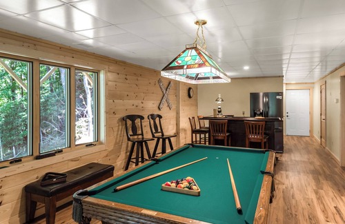 Buck Mountain Cabin | A Stylish Cabin Stocked with Games | Fun for All Ages | Mountain Dreams