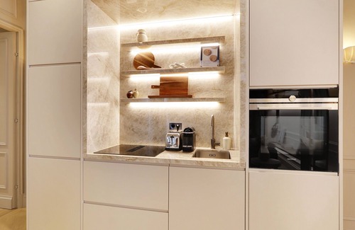 Les Halles Apartment | A Sumptuous 3BR/3BA with Services - Louvre Rivoli I