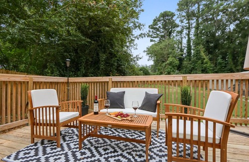 Atlanta House | A Tiny Escape - Minutes away from most ATL attractions