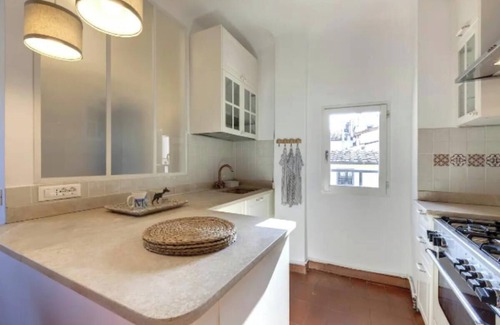 Santa Maria Novella Apartment | A unique apartment situated within a short distance of Santa Maria Novella