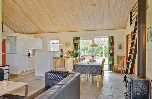 Spøttrup House | A very cozy cottage with swimming pool, located near a child-friendly beach with shallow water.