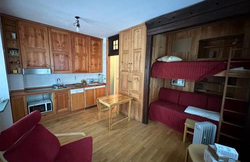 Courmayeur Apartment | A-waay Il Roseto