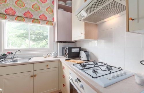 Addison Apartment | A West London Retreat
