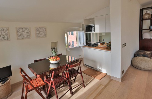 Camogli Apartment | A window on the sea