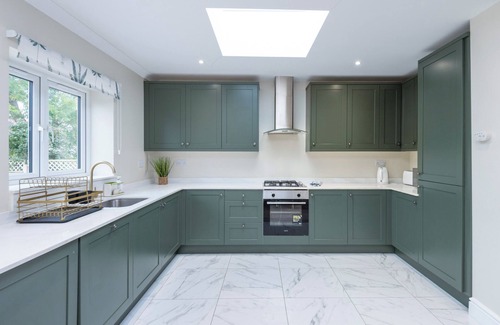 Merton House | A wonderful and spacious house in a charming road