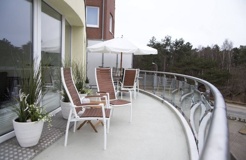 Sahlenburg Apartment | A2.5 - Exclusive, beautiful apartment with round balcony for 4 persons -