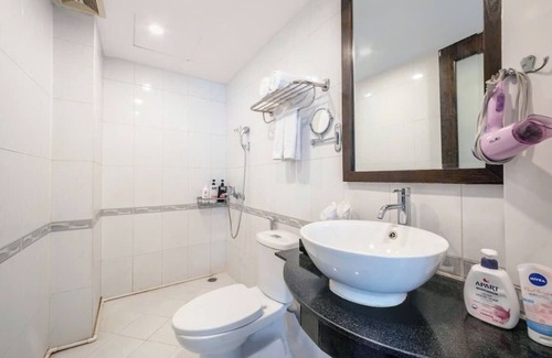 Van Mieu Hotel | A25 Hotel - 28 Tran Quy Cap