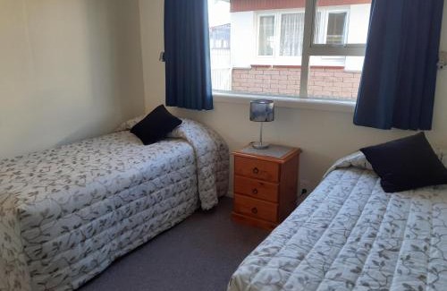 Oamaru Hotel | AAA Thames Court Motel