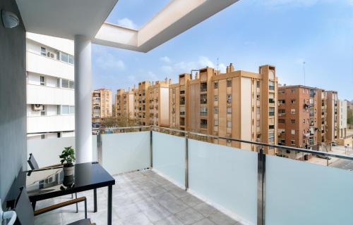 Bailen-Miraflores Apartment | AAC Málaga - Apartamento con terraza, muy amplio, totalmente equipado, cerca del centro y nuevo!