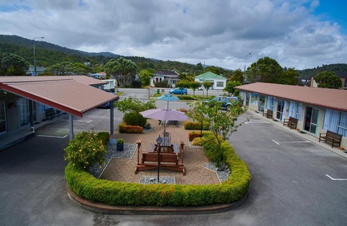 Greymouth Hotel | Aachen Place Motel
