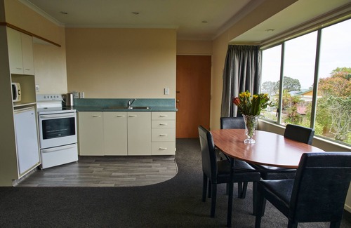 Greymouth Hotel | Aachen Place Motel