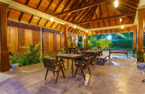 Pannala Hotel | Aalanga Escape