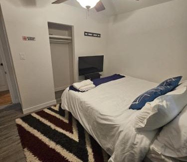 Jasper Place House | Aansel Suites 2 bedroom