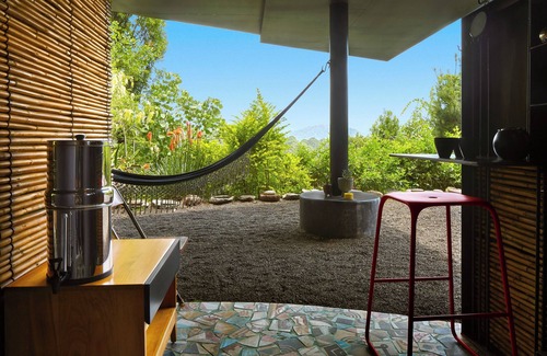 Valle de Bravo Apartment | AAV : La Cajiga - Intimate studio in the forest.