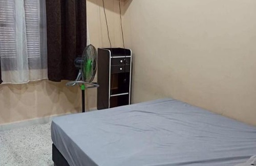 Algiers Apartment | AB Room