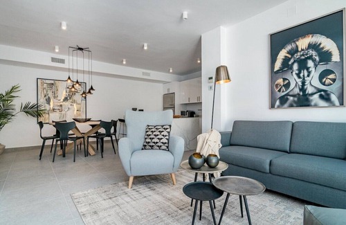 Nueva Andalucia Apartment | AB3 - Spacious holiday home, Puerto Banus