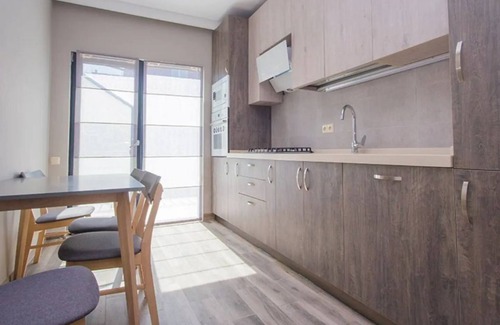 Vake House | Abashidze House. Cozy and bright apartment in central part of city.
