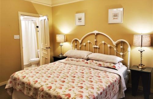 Downtown St. John's House | Abba Inn Guest House
