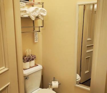 Downtown St. John's House | Abba Inn Guest House