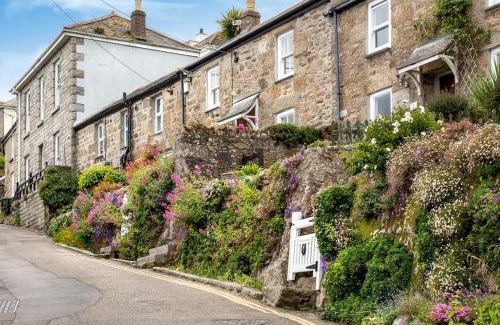 Mousehole House | Abbey Cottage, Close to Mousehole Harbour