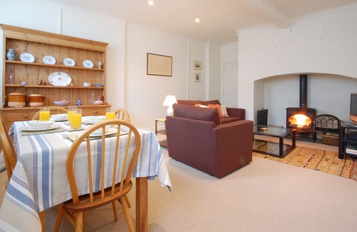 Bury St Edmunds Apartment | ABBEY GARDENS APARTMENT, BURY ST EDMUNDS, romantic in Bury St Edmunds