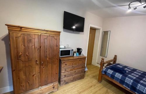Fenny Stratford House | Abbey Guest House