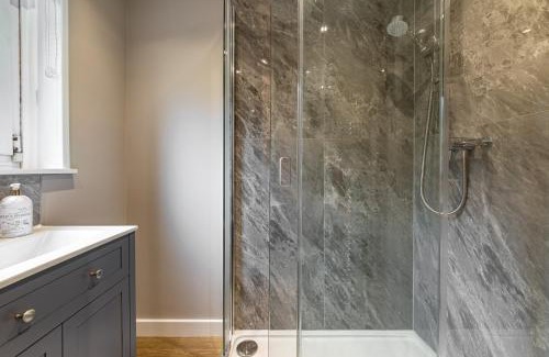 Gattonside Apartment | Abbey View