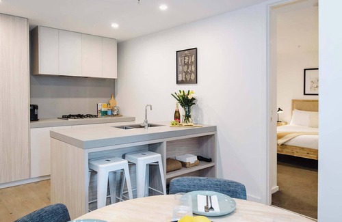 Abbotsford Apartment | Abbotsford Abode With Pool, Parking & Gym