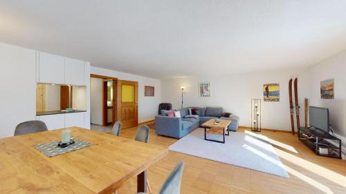 Champfer Apartment | Abitaziun Cuntainta 1 - Champfèr