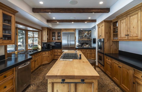 Ketchum House | Abode at Bigwood Golf New listing! Amazing modern, cozy home w/perfect location