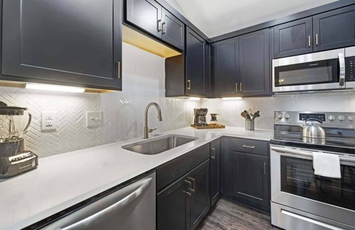 Salemtown Apartment | Abode | Germantown | Delightful Design + Walkable