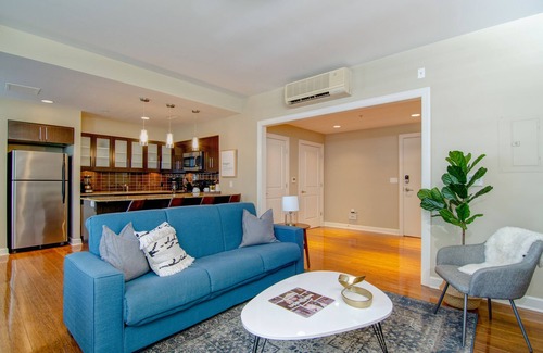 Downtown Memphis Apartment | Abode Memphis - Downtown Madison Ave