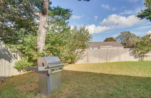 South Yarmouth Apartment | about 1 Mi to Beach Cape Cod Apt in South Yarmouth