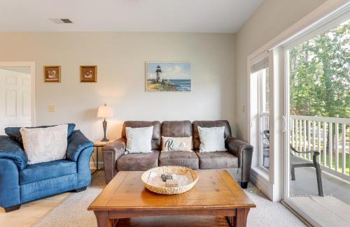 Carolina Forest Apartment | about 6 Mi to Ocean with Pool and Golf Myrtle Beach Condo