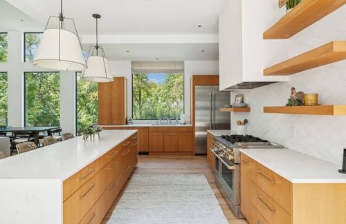 Brentwood House | Above Nashville Icon I Modern I Pool&Spa I Location I Luxury Services