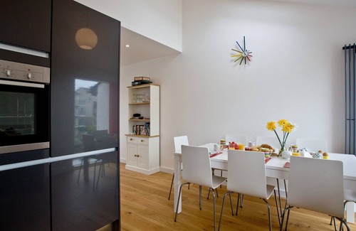 Newquay House | Above Towan at 8 Quay Court
