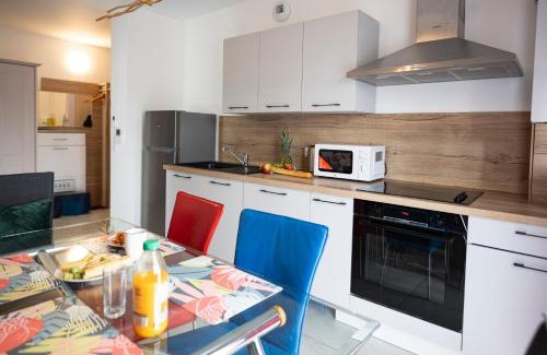 Saint-Louis Apartment | AbraCadabra Flat France Suisse