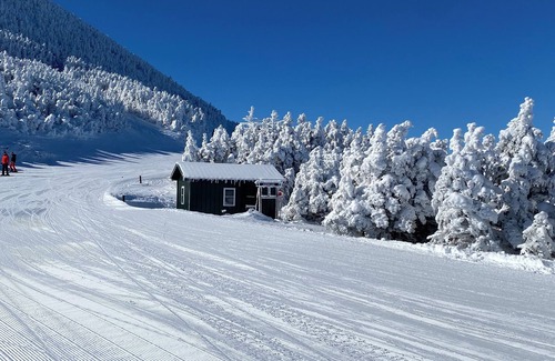 North Troy Condo | Absolute best ski on-off Slopeside location at Jay Peak