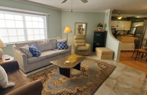 Gulf Gate Estates House | Abundant Charm & Amenities Minutes from Siesta Key