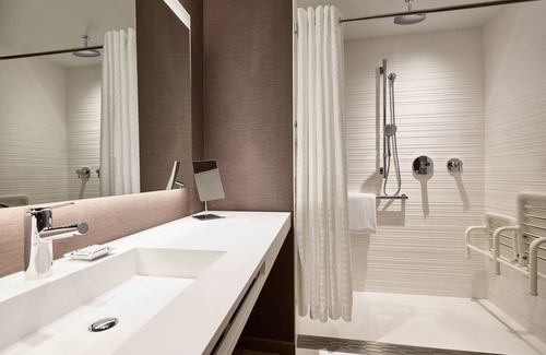 Dunwoody Hotel | AC Hotel Atlanta Perimeter